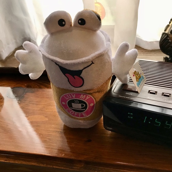 Funny Claw Machine GOFFA Plush Coffee Cup Luv My Coffee Plush Toy - Picture 4 of 8